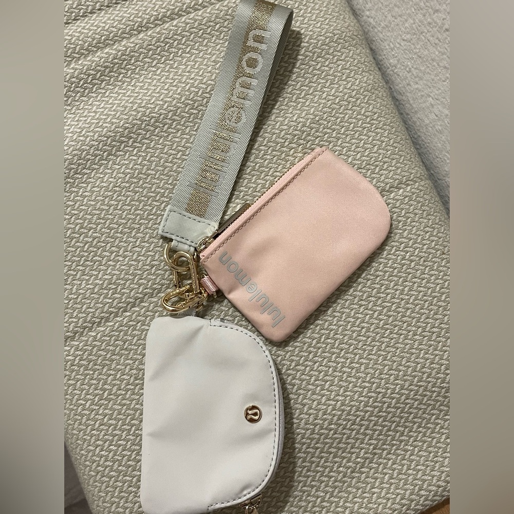 Lululemon Dual Pouch Wristlet